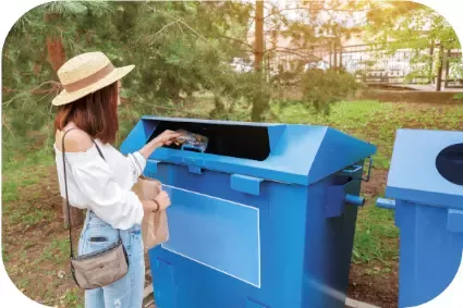 Opakowanie papierowe należy wyrzucać do niebieskiego kosza , a folię aluminiową do zółtego.&nbsp;